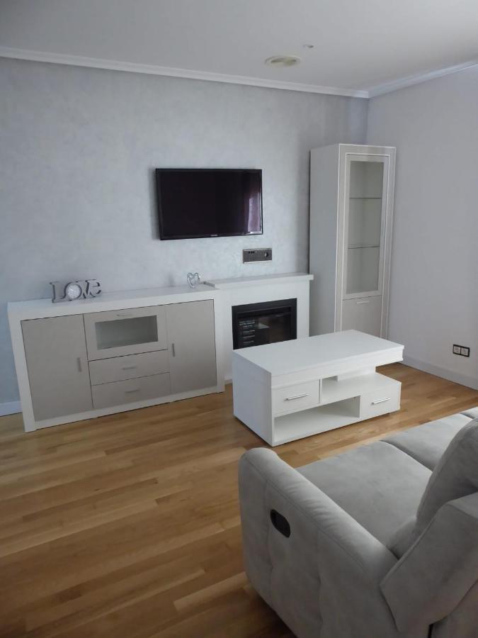 La Paloma6 Apartment Burgos Bagian luar foto